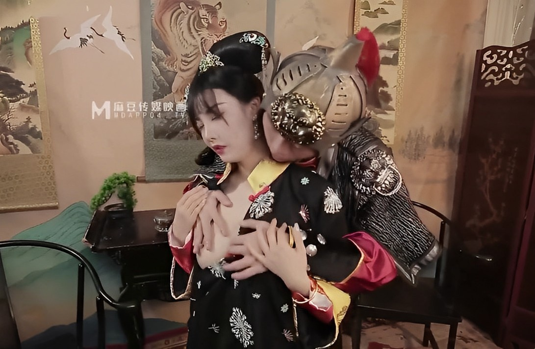 Vụng trộm với vợ của hoàng thượng